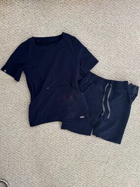 FIGS Deadstock Remera Kangaroo Pocket Top & Zamora Joggers Navy Blue Scrub Set S